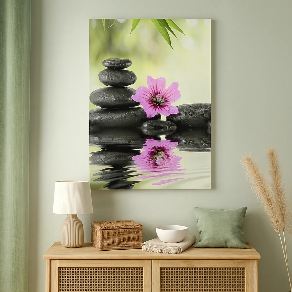 Impression sur toile - Image sur toile - Des pierres zen et une fleur rose se reflétant dans l'eau - 50x70cm - Temps pour l'âme - Décoration murale moderne pour le salon et la chambre ARTTOR