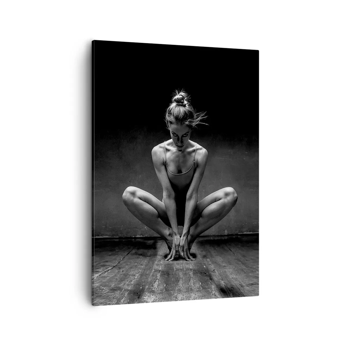 Impression sur toile - Image sur toile - Portrait en noir et blanc d'une danseuse en pleine concentration. - 50x70cm - Concentration de l'énergie de la danse - Décoration murale moderne pour le salon et la chambre ARTTOR