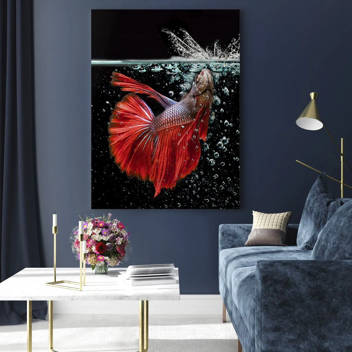 Impression sur verre - Image sur verre - Betta rouge dans une composition d'eau dynamique - 50x70cm - Vous avez trois vœux - Décoration murale moderne pour le salon et la chambre ARTTOR