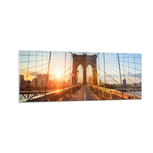 Impression sur verre - Image sur verre - Le pont à la lumière du soleil couchant avec vue sur la ville - 140x50cm - Sur le pont d'or - Décoration murale moderne pour le salon et la chambre ARTTOR