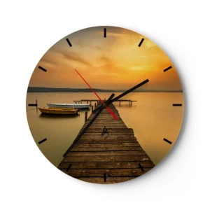 Horloge murale - Pendule murale - Une jetée en bois sur un lac au coucher du soleil avec un bateau en arrière-plan - 30x30cm - Je t'ouvrirai le ciel d'or - Décoration murale moderne pour le salon, la cuisine et la chambre ARTTOR
