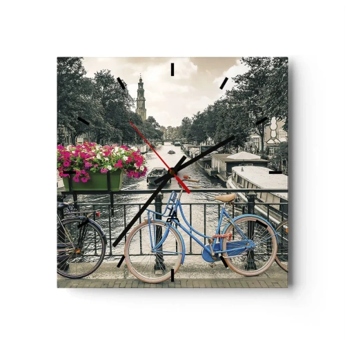 Horloge murale - Pendule murale - Un pont avec des vélos et des fleurs sur un canal à Amsterdam - 30x30cm - Couleurs de rue d'Amsterdam - Décoration murale moderne pour le salon et la chambre ARTTOR