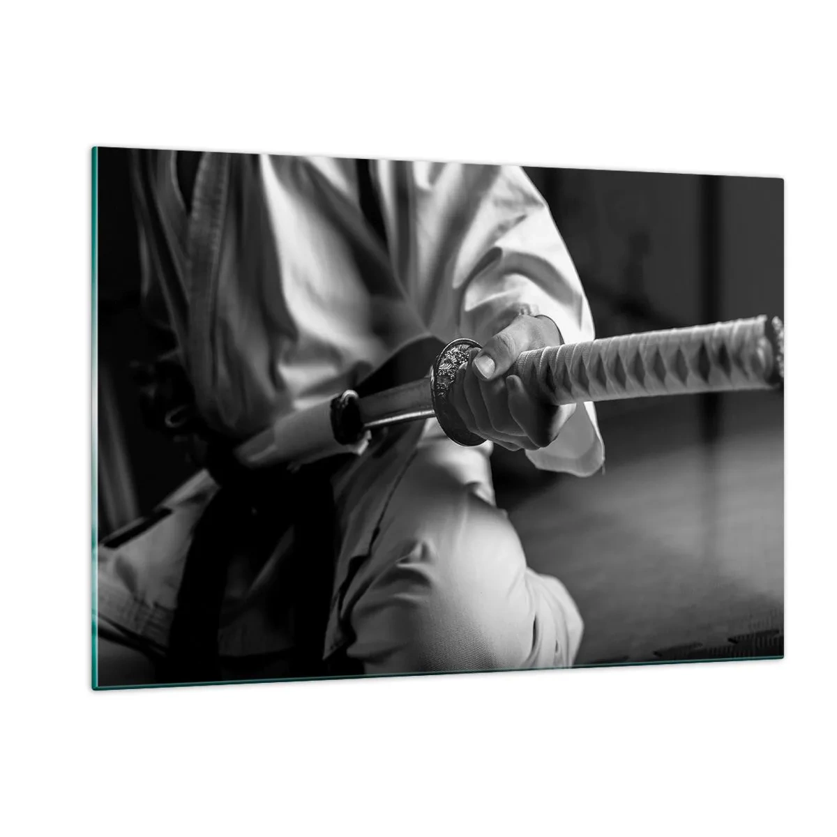 Impression sur verre - Image sur verre - Une figure en kimono tenant une épée, composition en noir et blanc - 120x80cm - Âme de guerrier - Décoration murale moderne pour le salon et la chambre ARTTOR