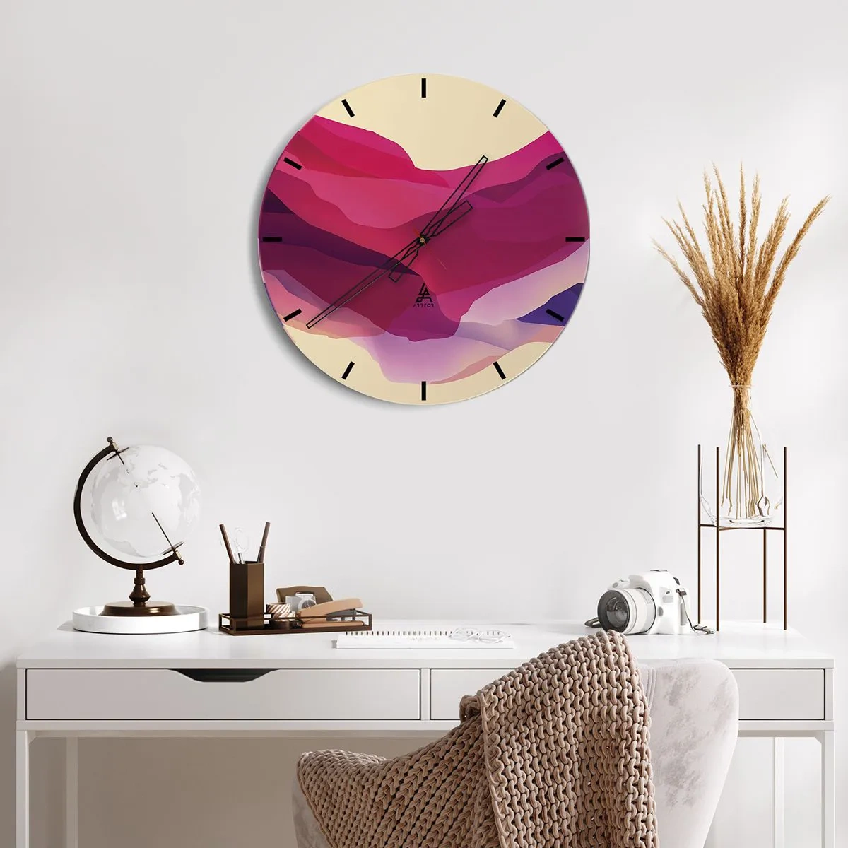 Horloge murale - Pendule murale - Motif abstrait dans les tons de rose et de violet - 30x30cm - Vagues pourpre - Décoration murale moderne pour le salon, la cuisine et la chambre ARTTOR