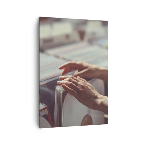 Impression sur toile - Image sur toile - Mains regardant à travers une collection de vinyles - 70x100cm - A la recherche d'émotions - Décoration murale moderne pour le salon et la chambre ARTTOR