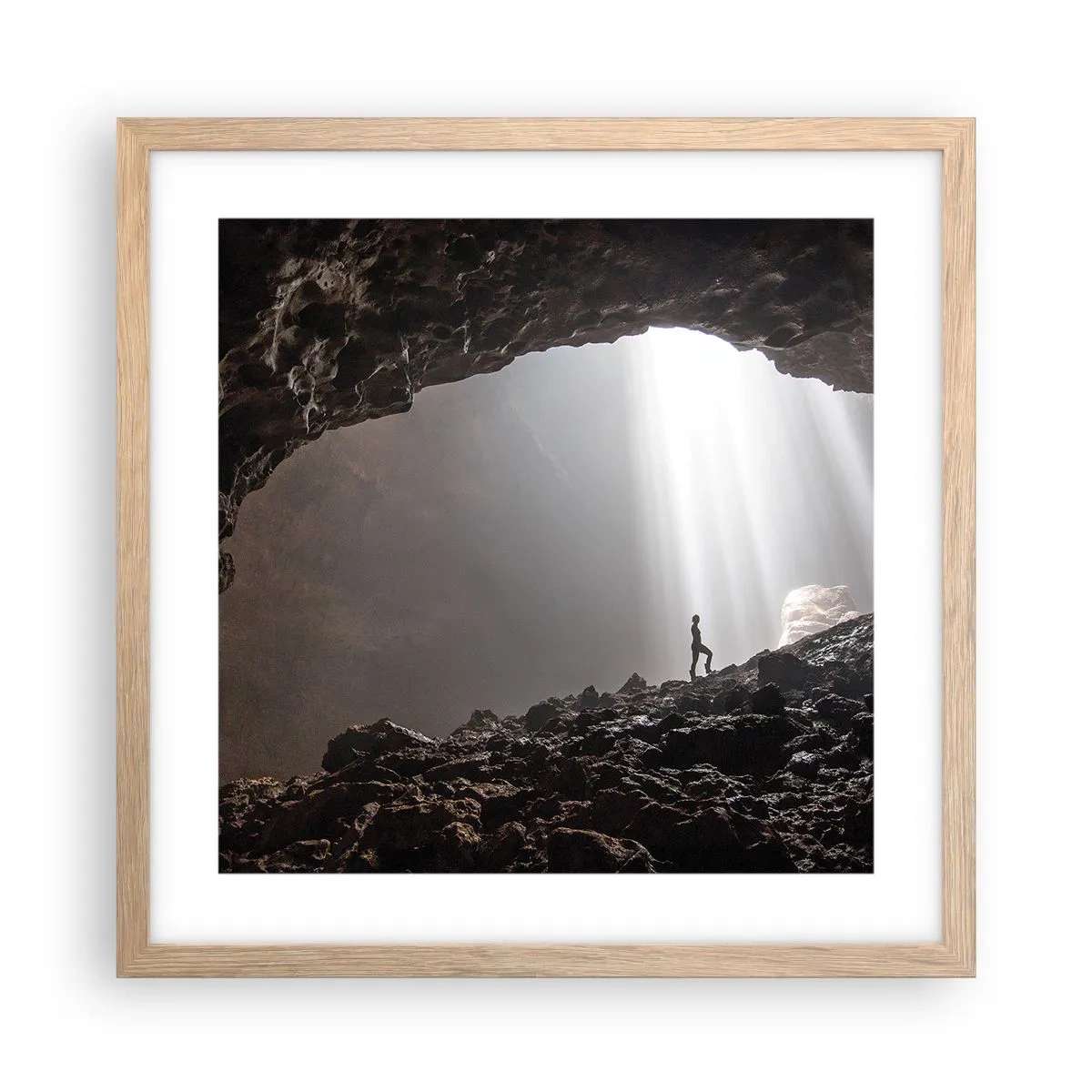 Affiche dans un chêne clair - Poster - Grotte lumineuse - 40x40 cm