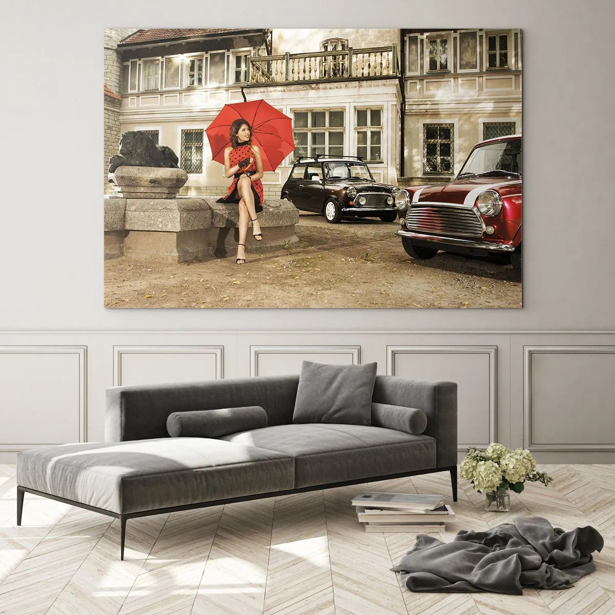 Impression sur verre - Image sur verre - Femme avec un parapluie rouge et des voitures classiques - 120x80cm - Un mini-voyage sentimental - Décoration murale moderne pour le salon et la chambre ARTTOR