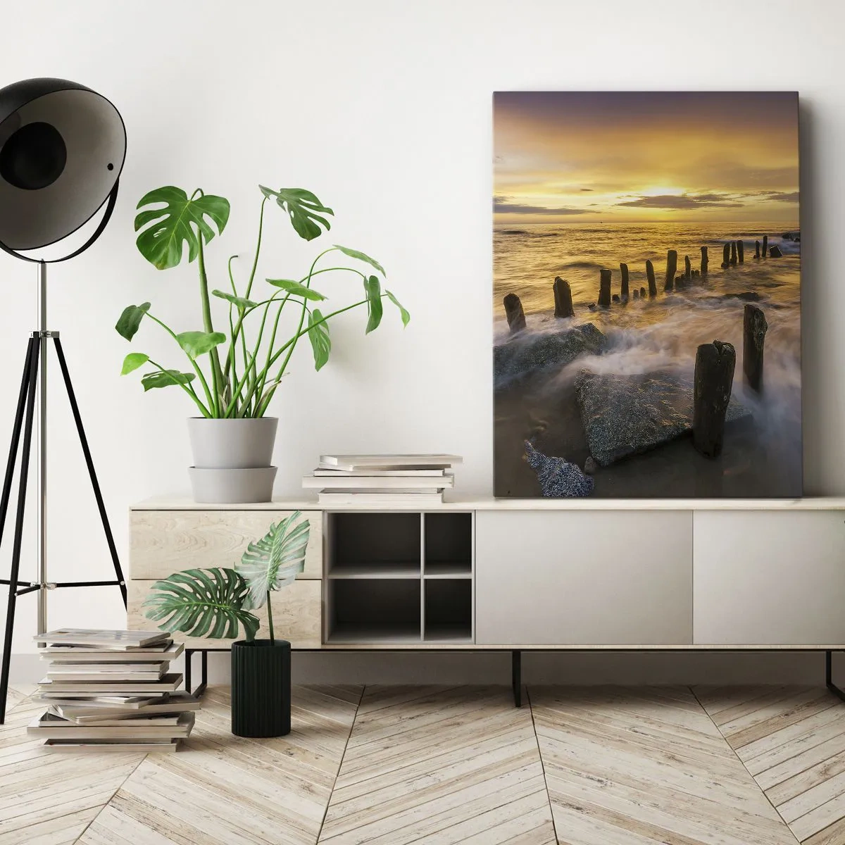 Impression sur toile - Image sur toile - Coucher de soleil sur la mer avec les vestiges d'une ancienne jetée - 80x120cm - La beauté brute de la mer Baltique - Décoration murale moderne pour le salon et la chambre ARTTOR