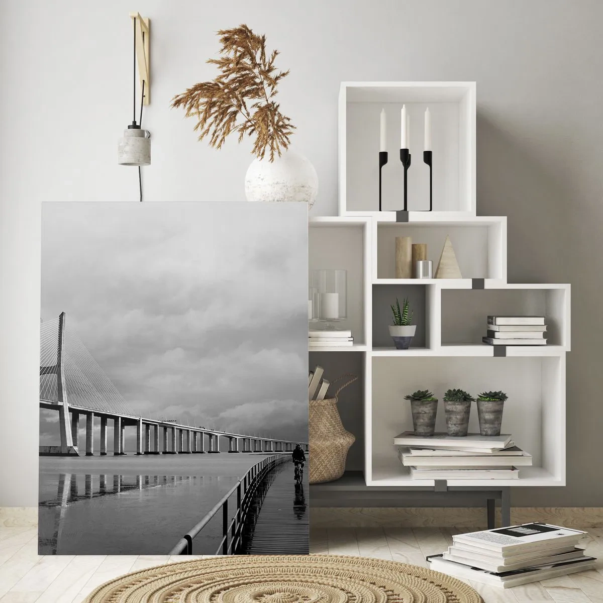 Impression sur verre - Image sur verre - Un pont suspendu au-dessus de l'eau en noir et blanc - 80x120cm - A tous ceux qui lui sont important - Décoration murale moderne pour le salon et la chambre ARTTOR