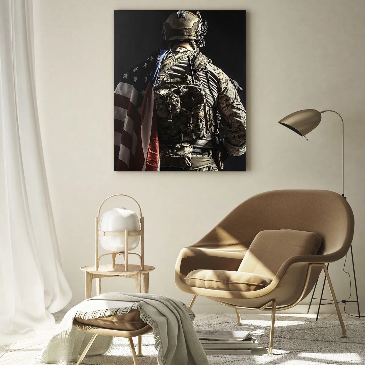 Impression sur verre - Image sur verre - Un soldat en uniforme avec un drapeau sur un fond sombre - 80x120cm - C'est exactement pour ça - Décoration murale moderne pour le salon et la chambre ARTTOR