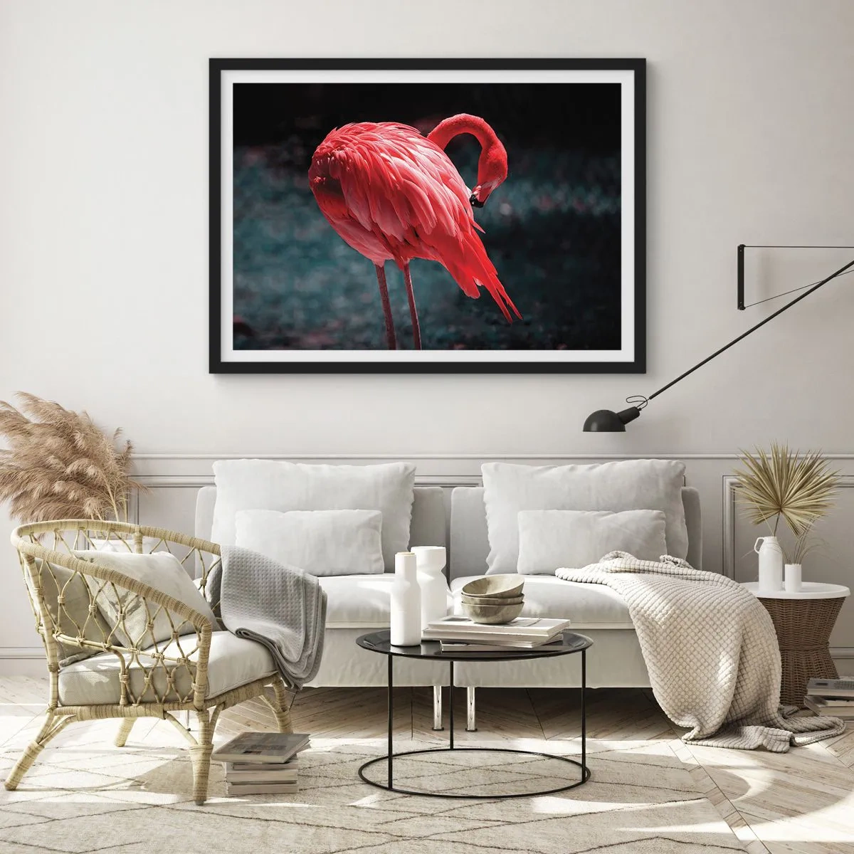 Affiche dans un cadre noir - Poster - Un flamant rose sur fond vert foncé - 100x70cm - Poème cramoisi de la nature - Décoration murale moderne pour le salon et la chambre ARTTOR