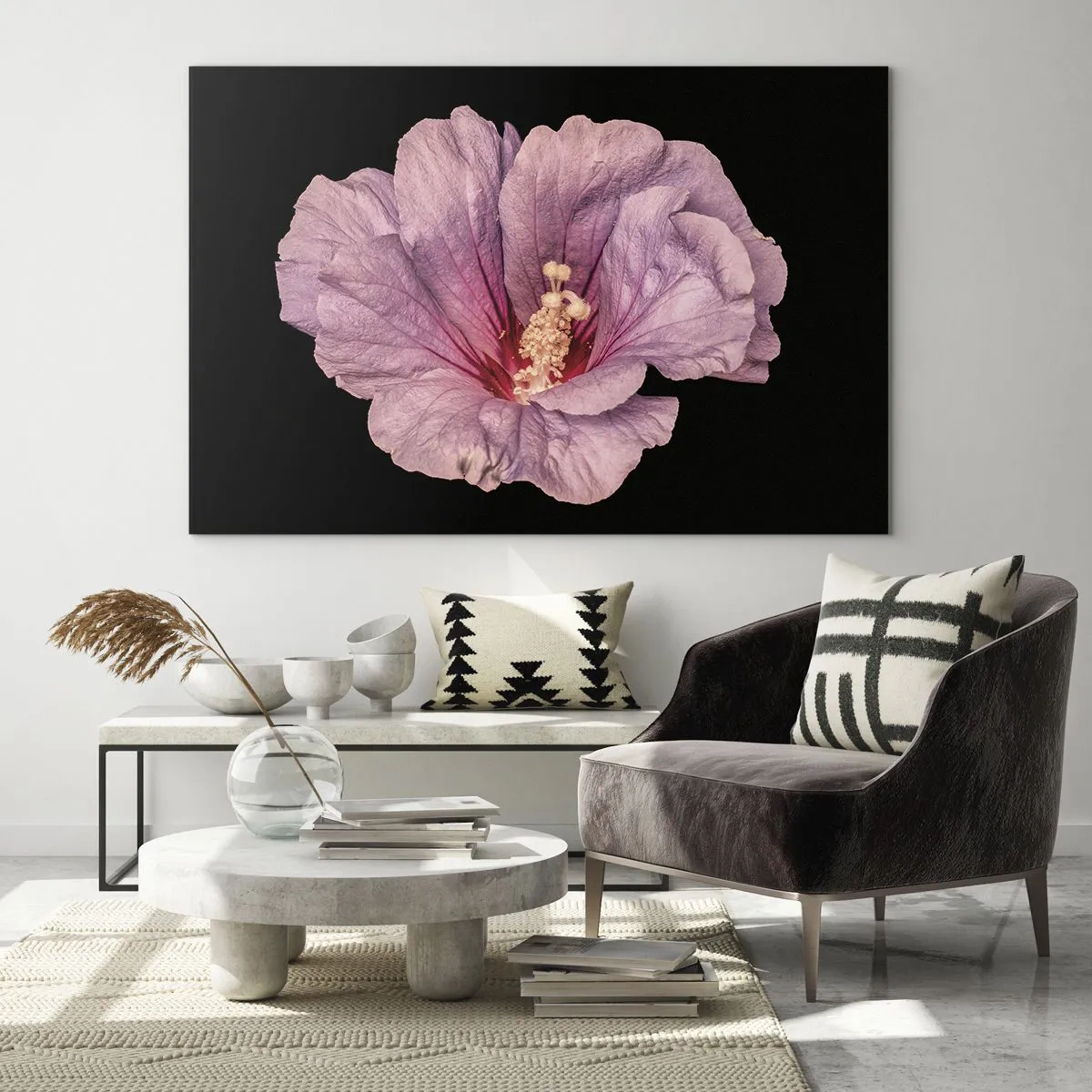 Impression sur verre - Image sur verre - Gros plan d'une fleur d'hibiscus rose sur fond noir - 70x50cm - Directement au coeur - Décoration murale moderne pour le salon et la chambre ARTTOR