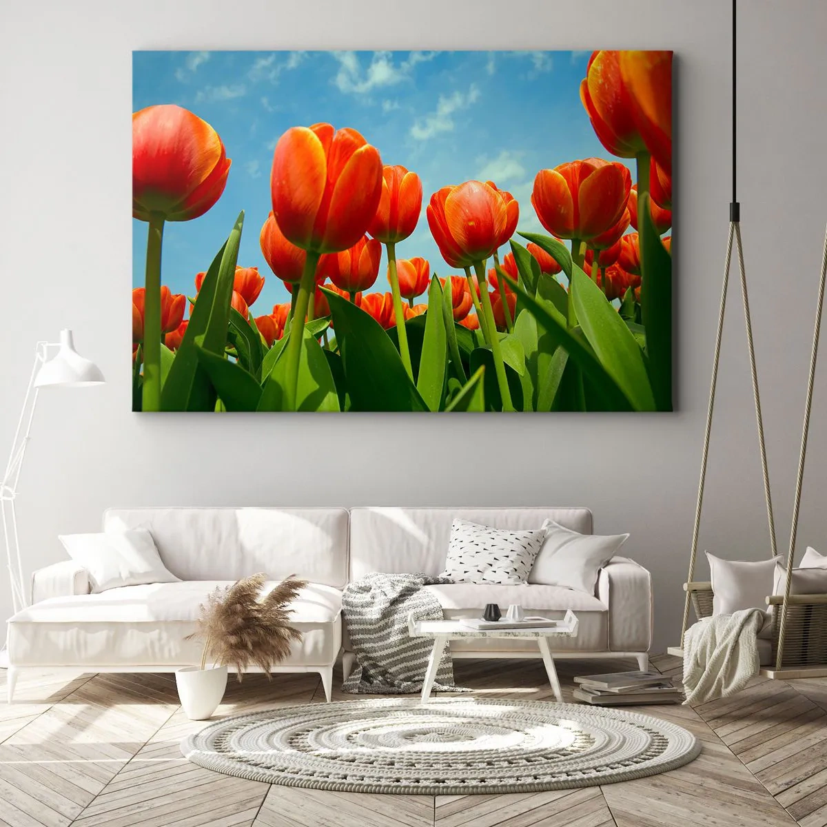 Impression sur toile - Image sur toile - Un champ de tulipes rouges et oranges contre un ciel bleu - 70x50cm - A part le ciel bleu, ils n'ont besoin de rien dans leur vie - Décoration murale moderne pour le salon et la chambre ARTTOR