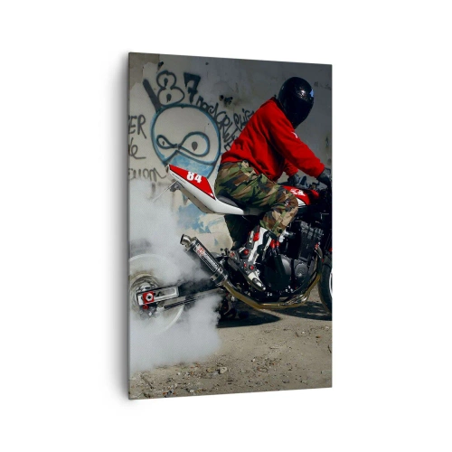 Impression sur toile - Image sur toile - Un motard effectue un drift spectaculaire dans un bâtiment abandonné couvert de graffitis. - 80x120cm - Pourchassez moi! - Décoration murale moderne pour le salon et la chambre ARTTOR