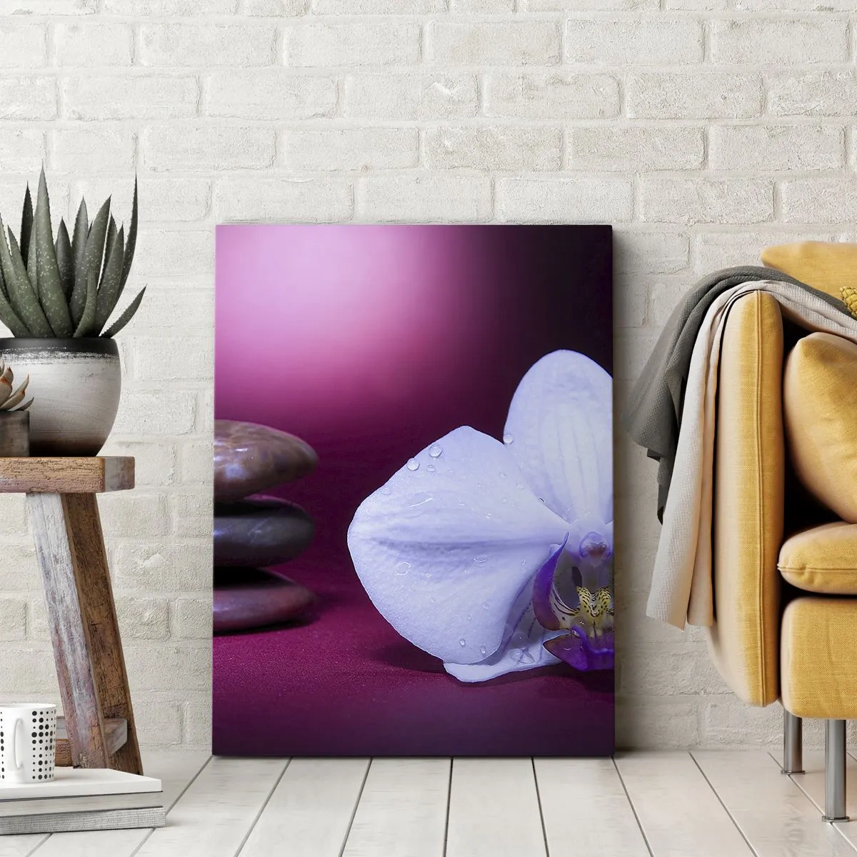Impression sur toile - Image sur toile - Orchidée blanche et pierres sur fond rose - 80x120cm - Une étude de fraîcheur en violet - Décoration murale moderne pour le salon et la chambre ARTTOR