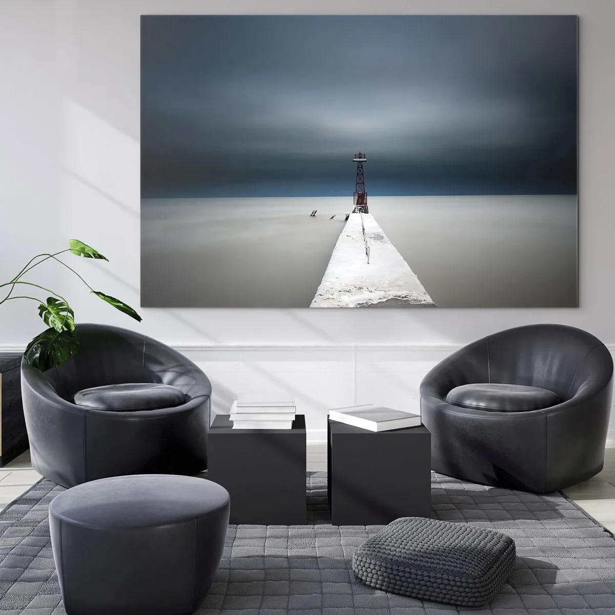 Impression sur verre - Image sur verre - Une jetée minimaliste menant au phare avec en toile de fond la mer et le ciel - 70x50cm - À la rencontre de l'immensité - Décoration murale moderne pour le salon et la chambre ARTTOR