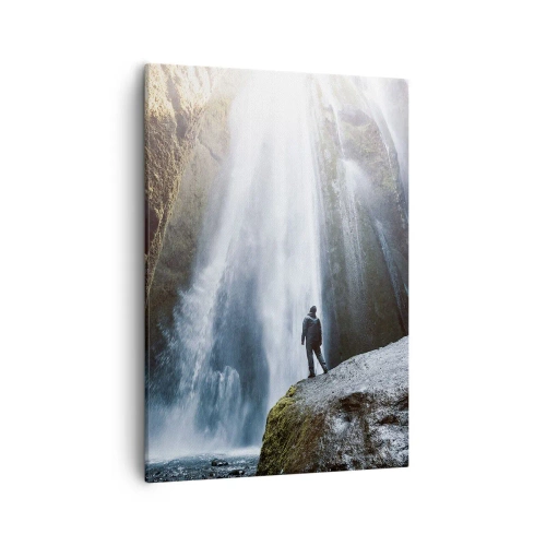 Impression sur toile - Image sur toile - Une silhouette sur fond de cascade majestueuse dans une gorge rocheuse - 50x70cm - Restauration des proportions - Décoration murale moderne pour le salon et la chambre ARTTOR