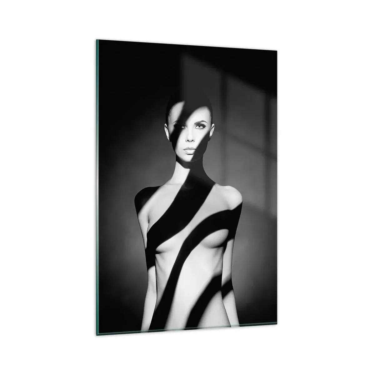 Impression sur verre - Image sur verre - Portrait noir et blanc d'une femme dans l'ombre et la lumière - 80x120cm - Dans la brillance et l'ombre - Décoration murale moderne pour le salon et la chambre ARTTOR