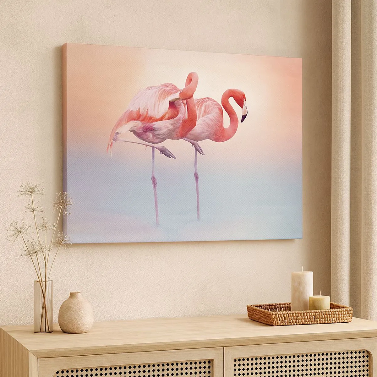 Impression sur toile - Image sur toile - Flamants roses aux couleurs pastel délicates sur fond d'eau - 70x50cm - Dans les couleurs du soleil couchant - Décoration murale moderne pour le salon et la chambre ARTTOR
