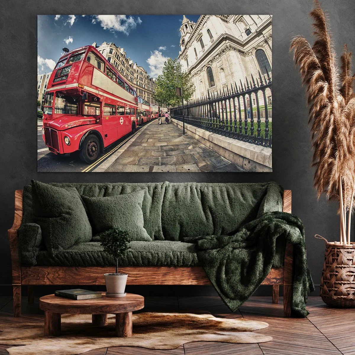 Impression sur toile - Image sur toile - Bus rouge à impériale à Londres près de la rue et de la cathédrale - 100x70cm - Rue de Londres en gris et rouge - Décoration murale moderne pour le salon et la chambre ARTTOR