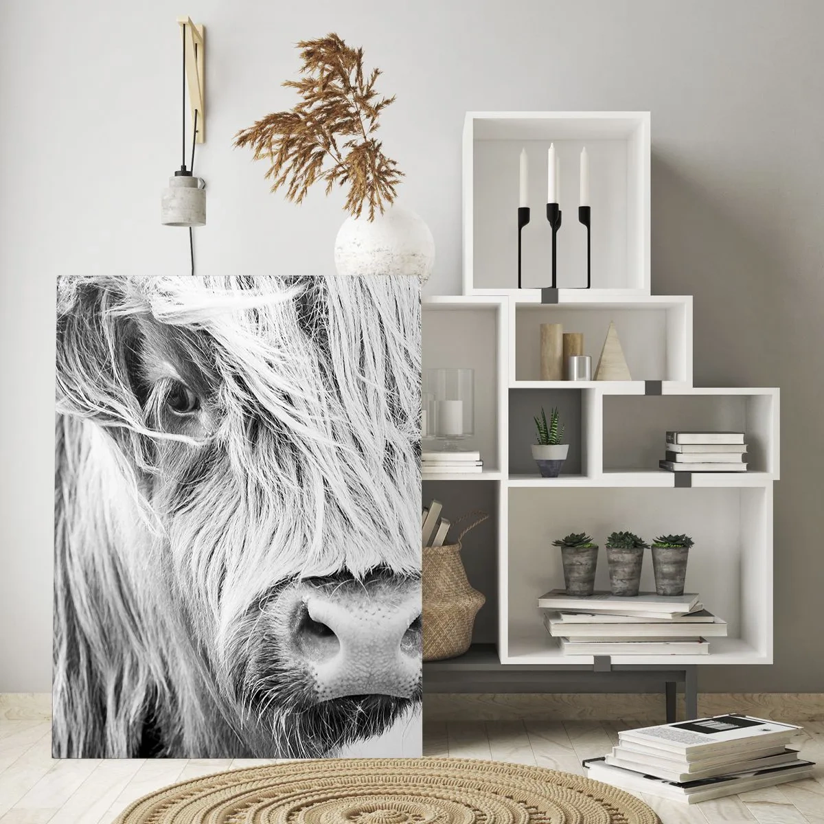 Impression sur verre - Image sur verre - Gros plan d'un bovin écossais à poil long en noir et blanc - 50x70cm - Sauvagerie écossaise - Décoration murale moderne pour le salon et la chambre ARTTOR