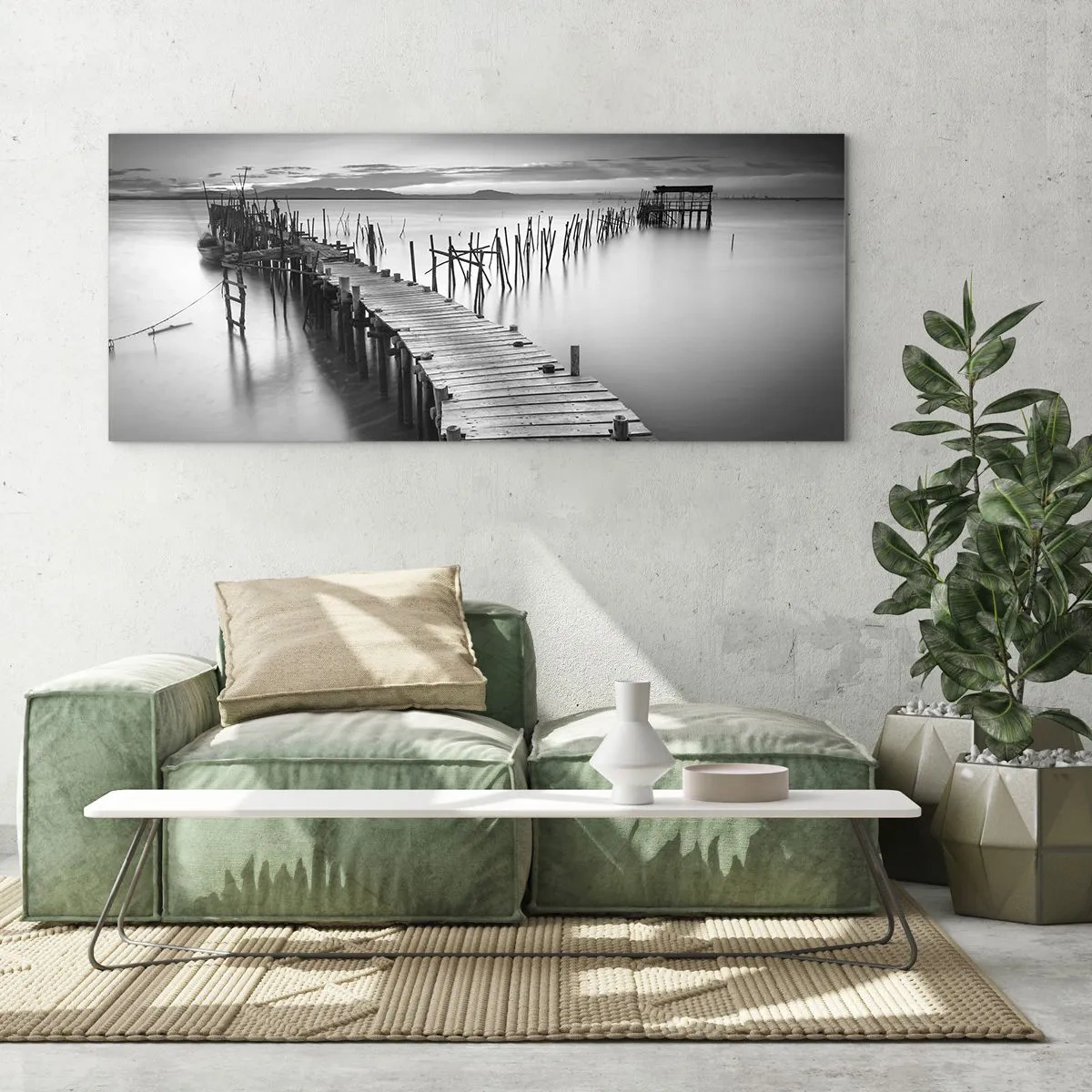 Impression sur verre - Image sur verre - Une jetée en bois sur un lac calme dans des tons de gris - 120x50cm - La paix d'un rivage oublié - Décoration murale moderne pour le salon et la chambre ARTTOR