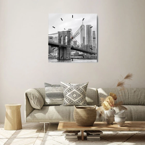 Horloge murale - Pendule murale - Pont de Brooklyn avec les gratte-ciel de New York en arrière-plan - 30x30cm - Climat New-Yorkais - Décoration murale moderne pour le salon et la chambre ARTTOR