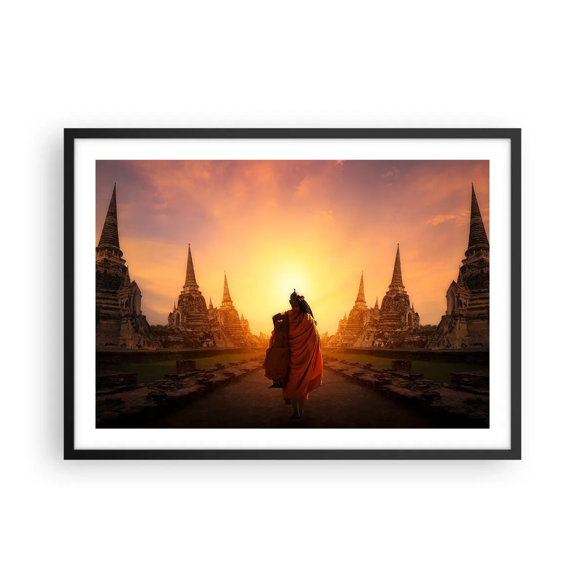 Affiche dans un cadre noir - Poster - Un moine parmi les temples au coucher du soleil - 70x50cm - En paix pour l'éternité - Décoration murale moderne pour le salon et la chambre ARTTOR
