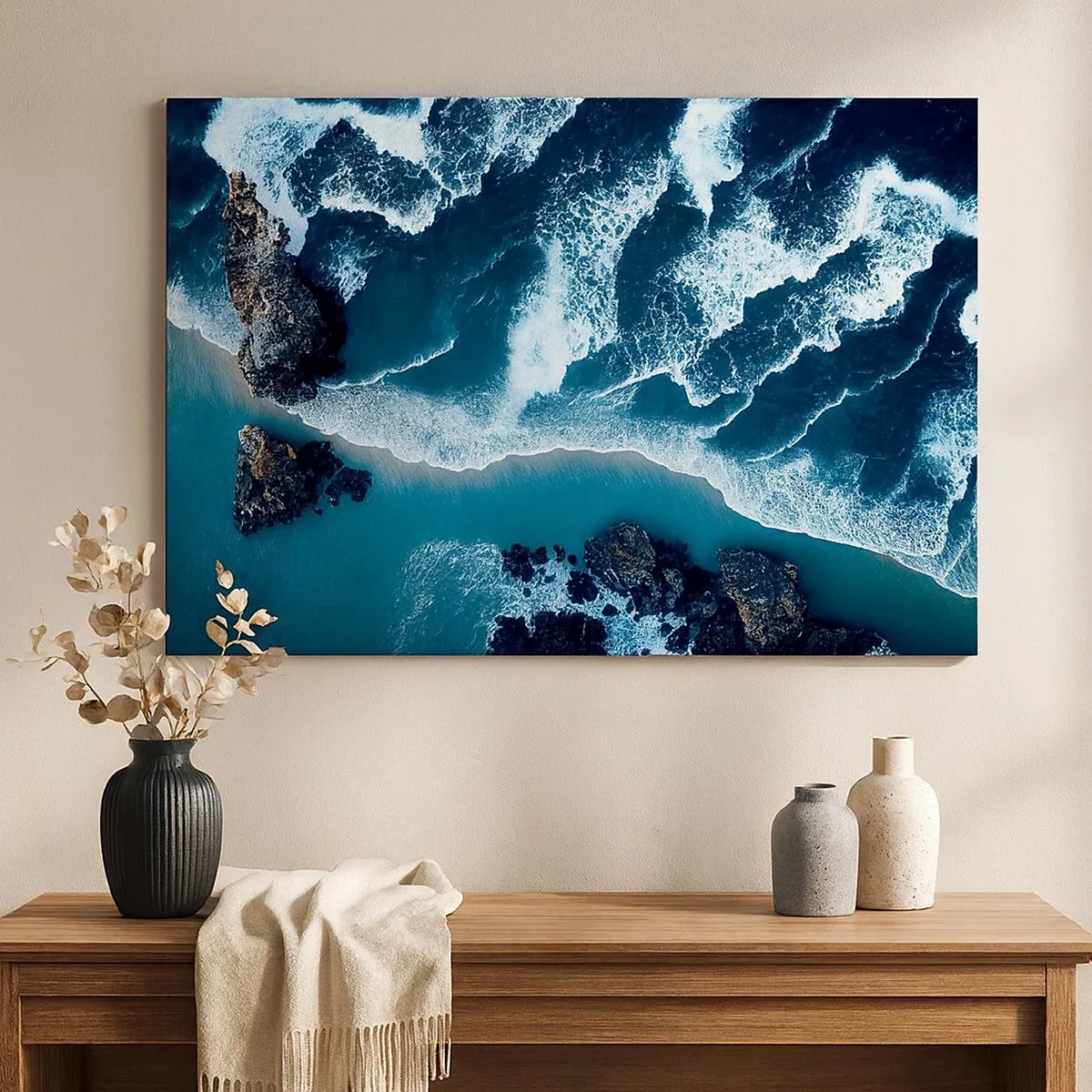 Impression sur toile - Image sur toile - Vue aérienne des vagues s'écrasant sur le rivage - 70x50cm - Enveloppé par les vagues - Décoration murale moderne pour le salon et la chambre ARTTOR