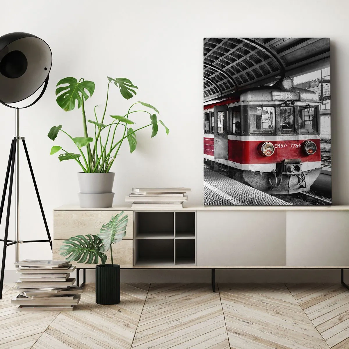 Impression sur toile - Image sur toile - Train rouge à la gare sous un toit - 50x70cm - C'est peut-être le voyage de votre vie ? - Décoration murale moderne pour le salon et la chambre ARTTOR