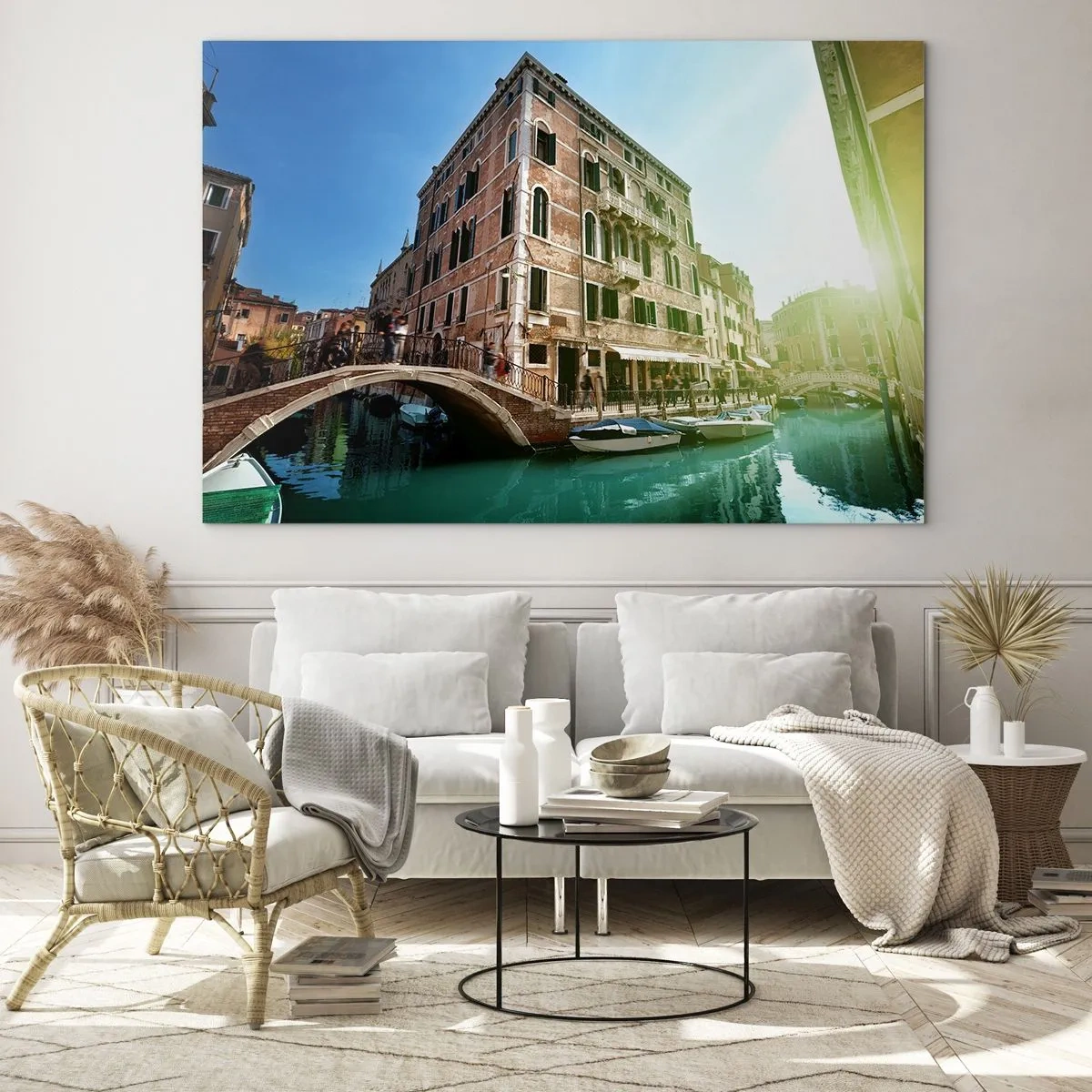 Impression sur verre - Image sur verre - Venise avec canal, pont et bâtiments historiques - 120x80cm - Venise - Amore Moi - Décoration murale moderne pour le salon et la chambre ARTTOR