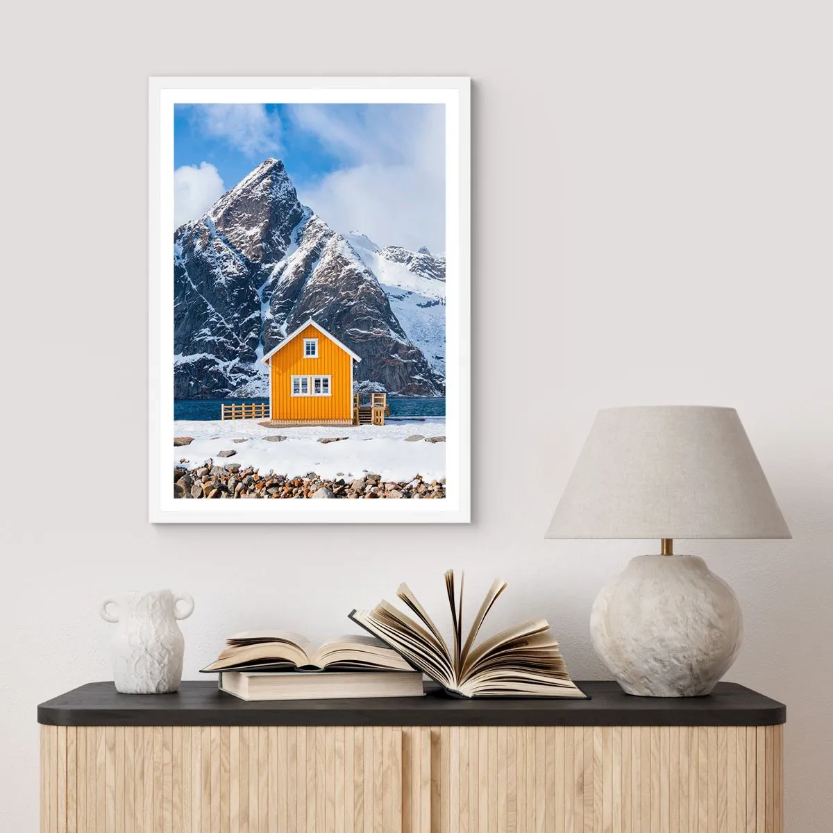 Affiche dans un cadre blanc - Poster - Vacances scandinaves - 50x70 cm