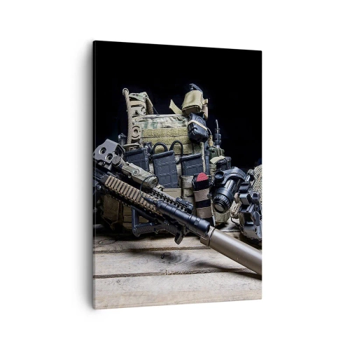 Impression sur toile - Image sur toile - Équipement tactique avec un fusil sur une table en bois - 50x70cm - Se reposer! - Décoration murale moderne pour le salon et la chambre ARTTOR