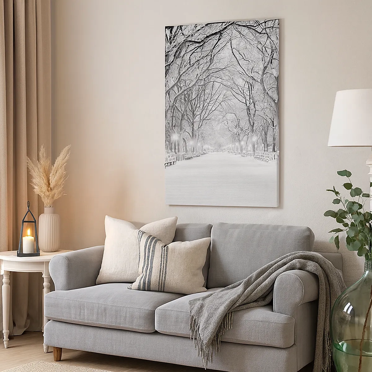 Impression sur toile - Image sur toile - Une allée d'hiver avec des arbres enneigés en monochrome - 50x70cm - Les quatres saisons – l’hiver - Décoration murale moderne pour le salon et la chambre ARTTOR