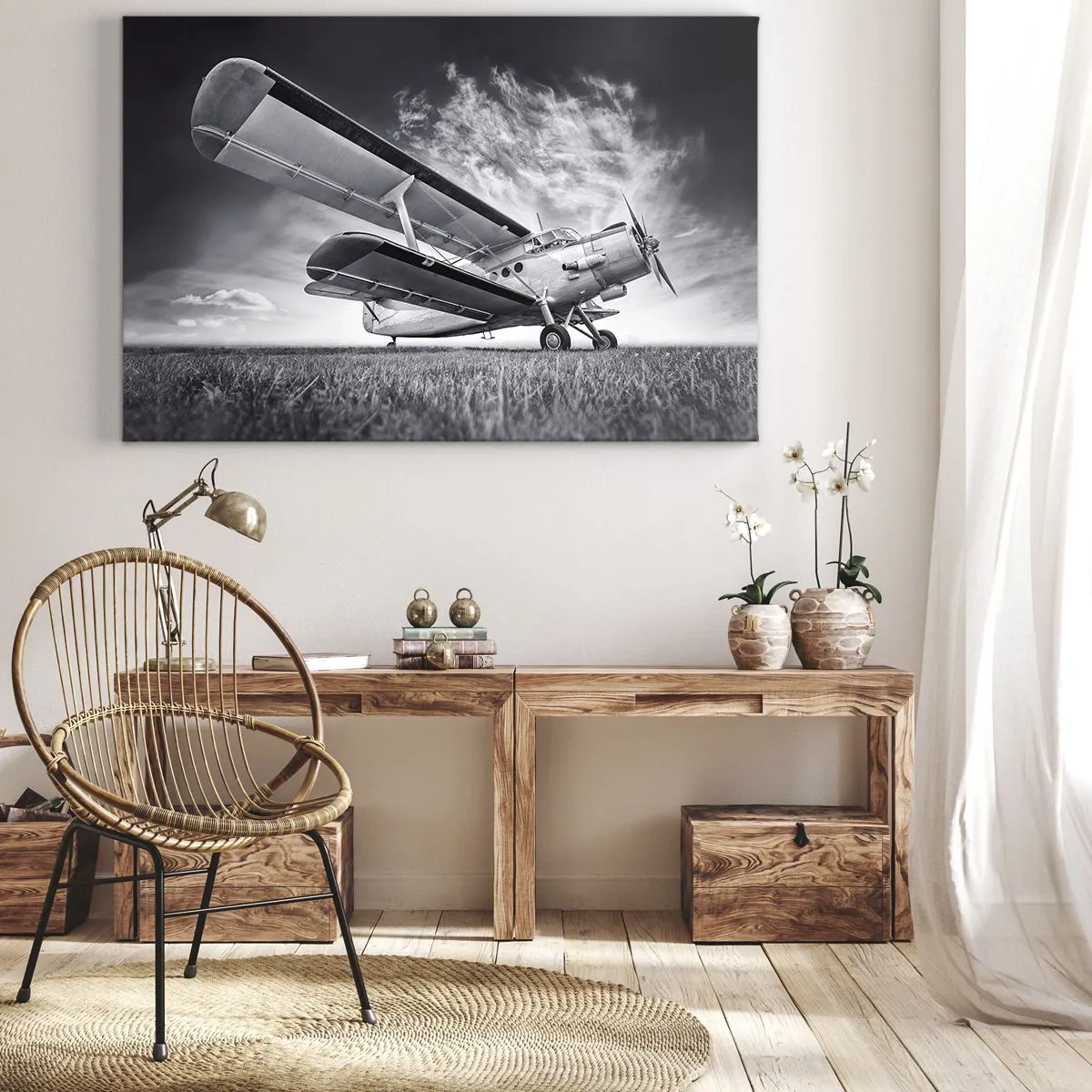 Impression sur toile - Image sur toile - Un avion contre un ciel dramatique en noir et blanc - 120x80cm - Le pèlerin ailé - Décoration murale moderne pour le salon et la chambre ARTTOR