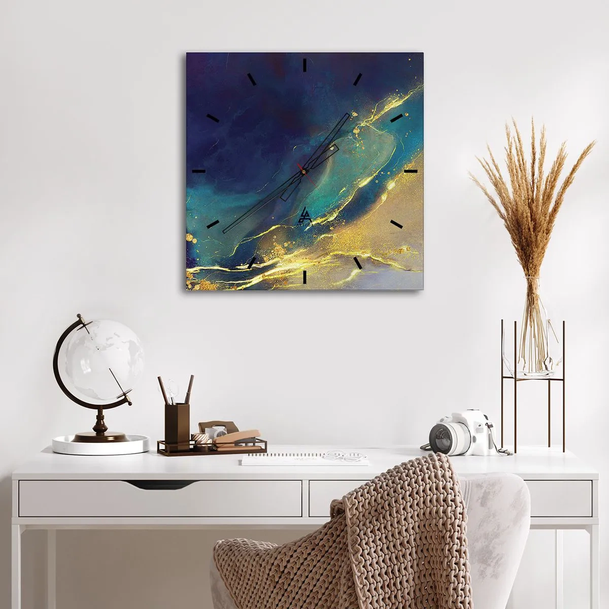 Horloge murale - Pendule murale - Coulée d'or - 30x30 cm