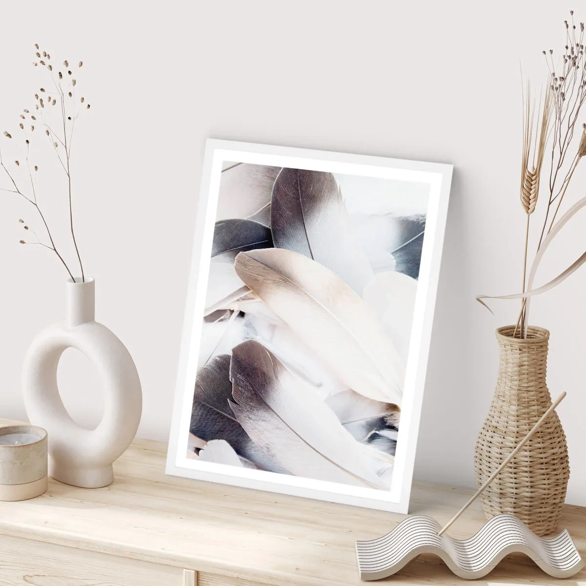 Affiche dans un cadre blanc - Poster - Presque angélique - 70x100 cm
