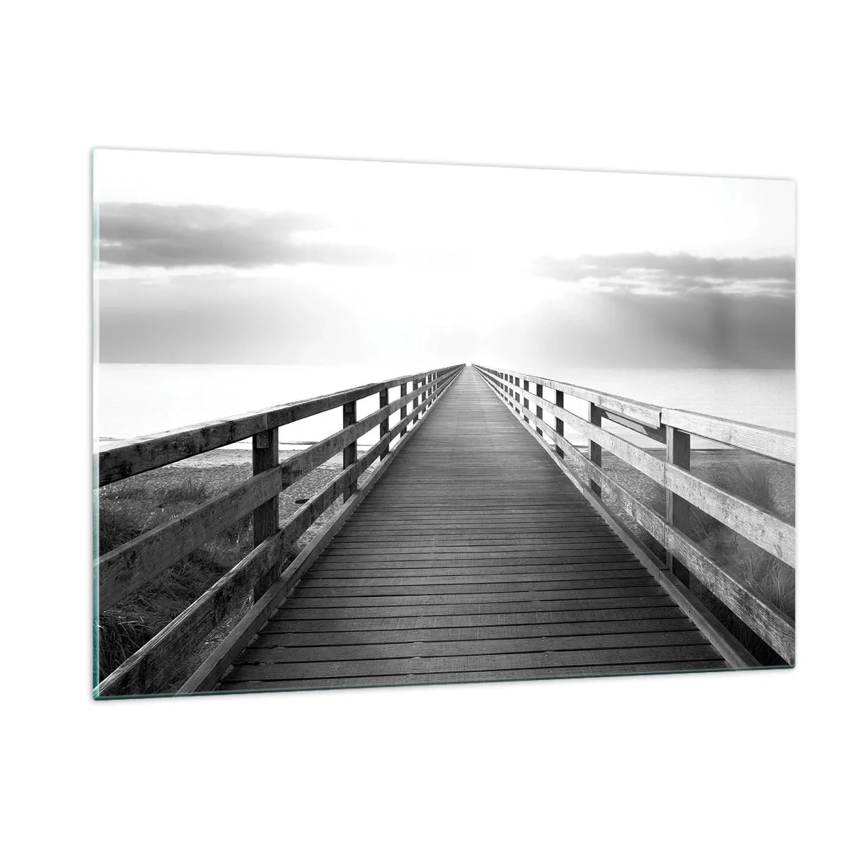 Impression sur verre - Image sur verre - Un pont en bois menant vers l'horizon en noir et blanc - 120x80cm - A perte de vue... - Décoration murale moderne pour le salon et la chambre ARTTOR