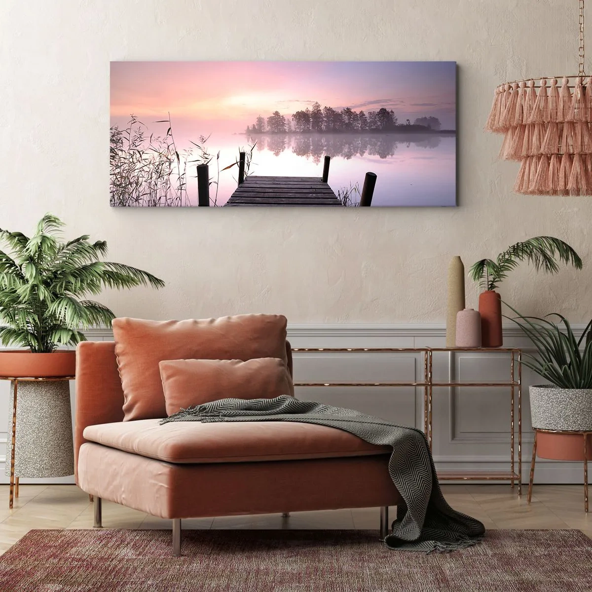 Impression sur toile - Image sur toile - Une jetée au bord du lac à l'aube avec du brouillard et un ciel pastel - 160x50cm - De la brume lilas… - Décoration murale moderne pour le salon et la chambre ARTTOR