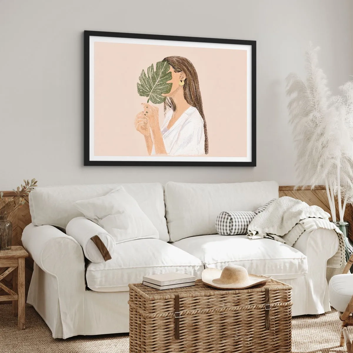 Affiche dans un cadre noir - Poster - Portrait d'une femme avec une feuille de monstera sur fond beige - 100x70cm - Portrait mystérieux avec un éventail - Décoration murale moderne pour le salon et la chambre ARTTOR
