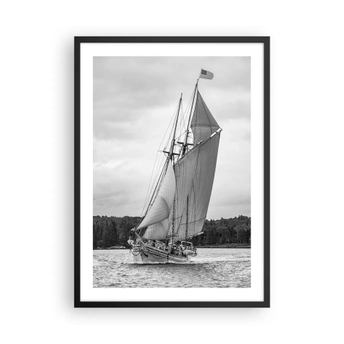 Affiche dans un cadre noir - Poster - Un voilier avec de grandes voiles naviguant sur la mer en noir et blanc - 50x70cm - Frères du vent - Décoration murale moderne pour le salon et la chambre ARTTOR