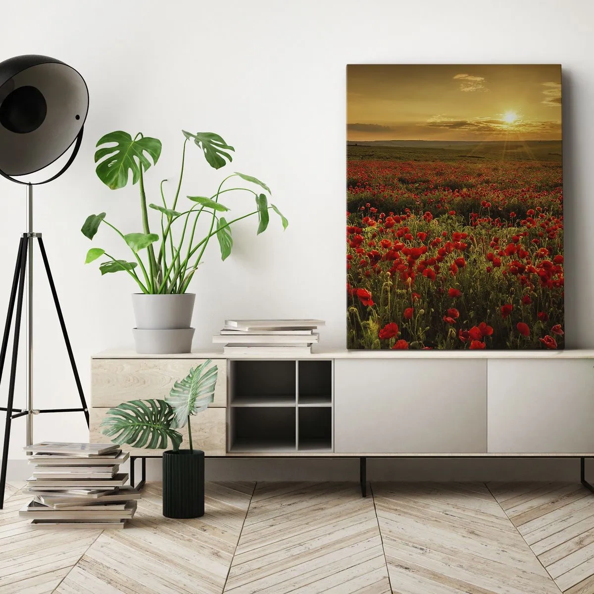 Impression sur toile - Image sur toile - Un champ de coquelicots rouges dans la lueur du soleil couchant - 50x70cm - Parmi les vagues des prairies bruissantes, parmi les fleurs du déluge - Décoration murale moderne pour le salon et la chambre ARTTOR