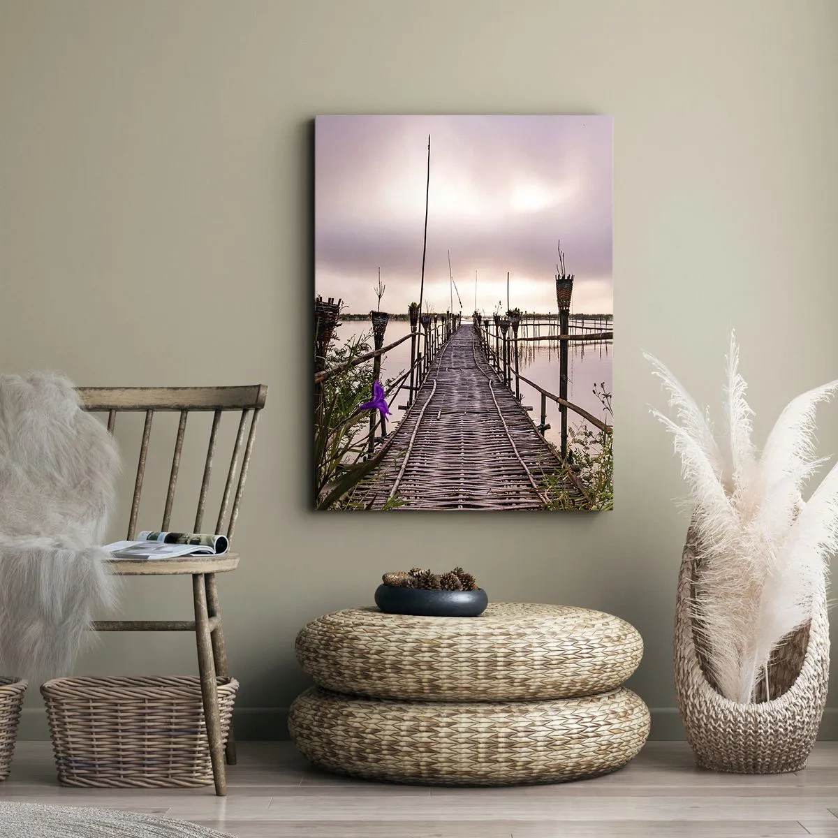 Impression sur toile - Image sur toile - Pont de bambou sur l'eau à l'aube - 80x120cm - Le silence et le calme d'Asie - Décoration murale moderne pour le salon et la chambre ARTTOR