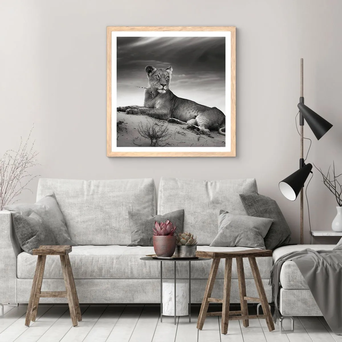 Affiche dans un chêne clair - Poster - La reine du désert reste - 60x60 cm