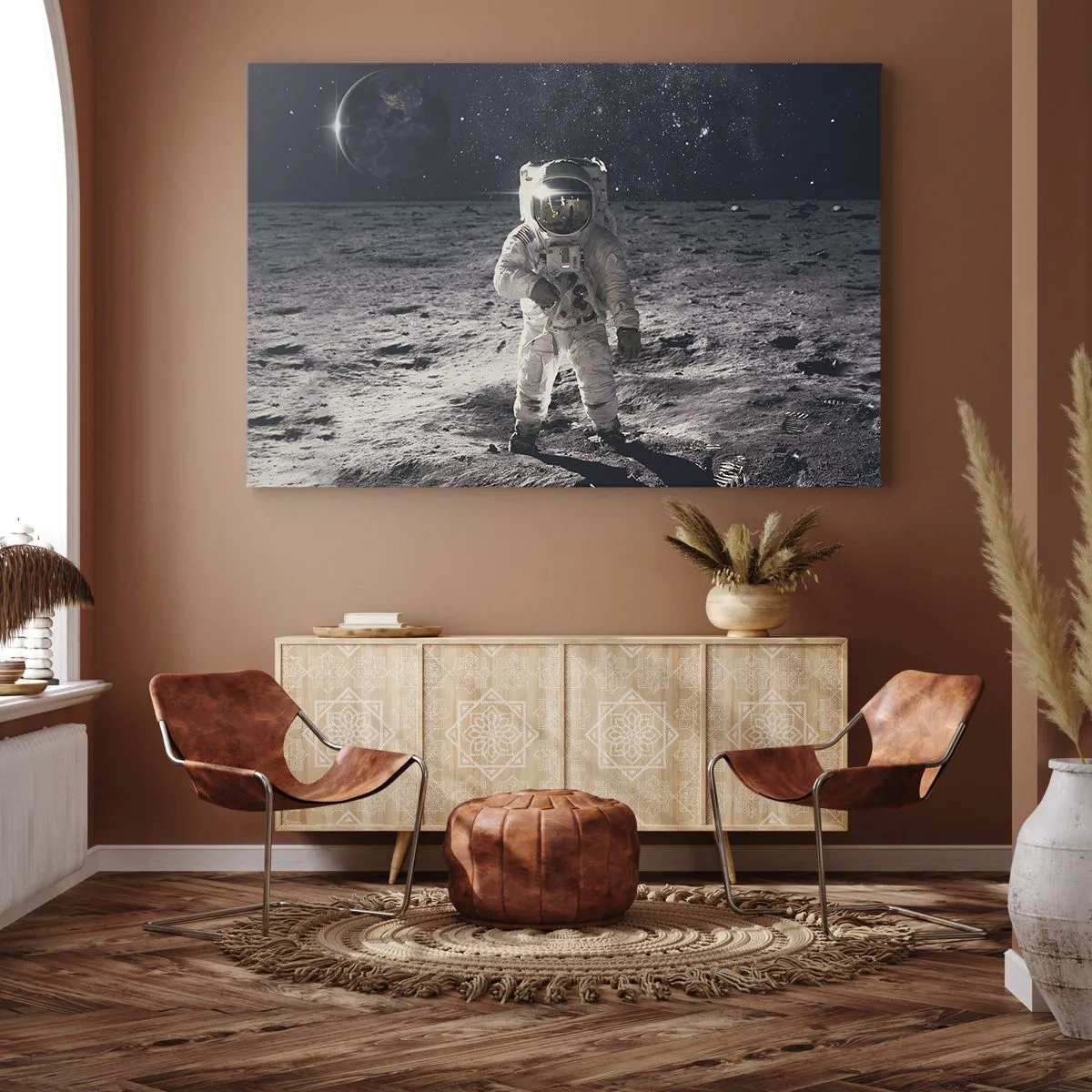 Impression sur toile - Image sur toile - Astronaute à la surface de la Lune avec la Terre en arrière-plan - 120x80cm - Salutations de la lune - Décoration murale moderne pour le salon et la chambre ARTTOR