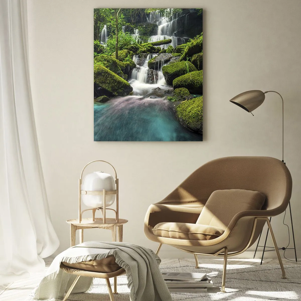 Impression sur verre - Image sur verre - Une cascade tropicale entourée de verdure et d'eau turquoise - 70x100cm - Turquoise, saphirs et argent liquide - Décoration murale moderne pour le salon et la chambre ARTTOR