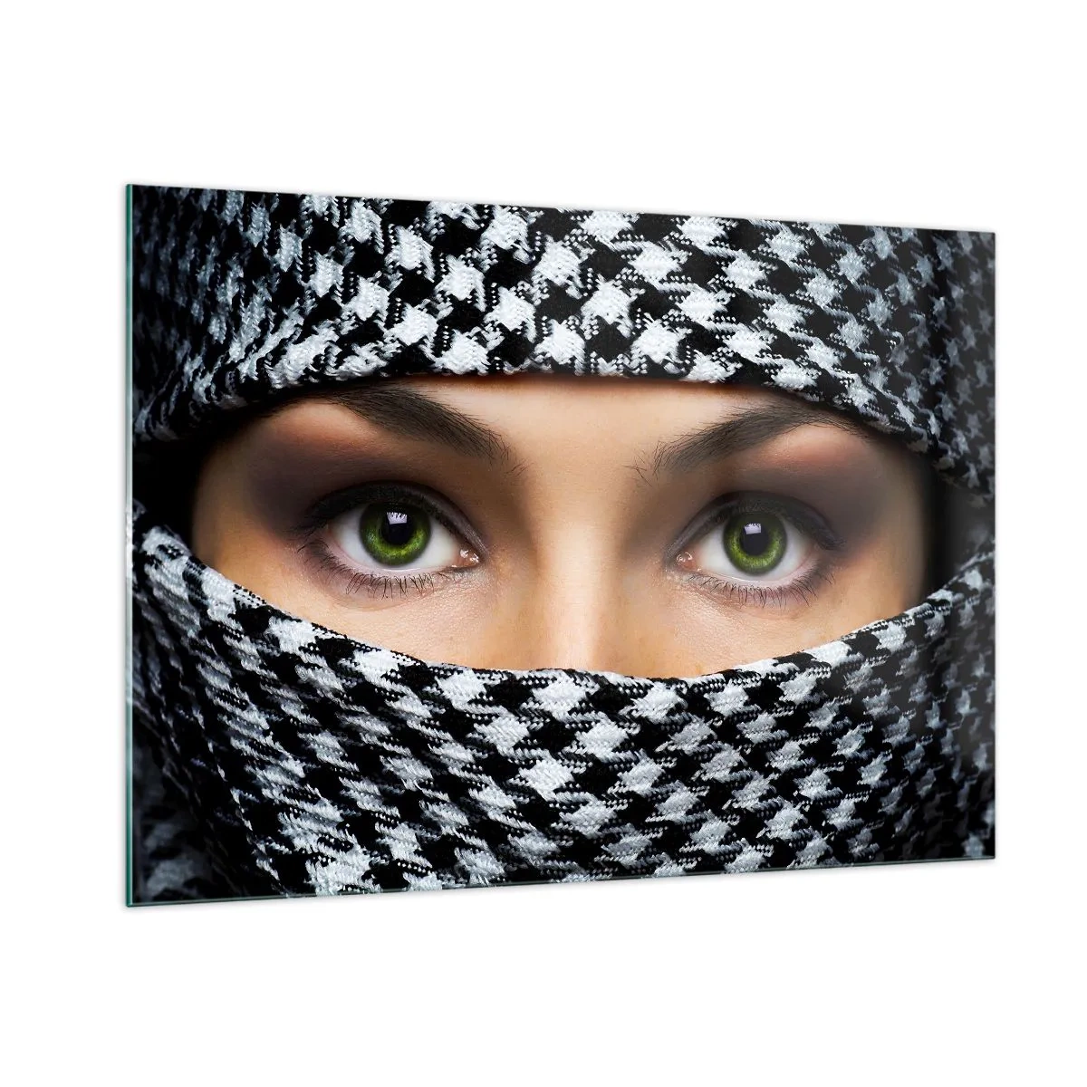 Impression sur verre - Image sur verre - Yeux verts entourés d'un motif noir et blanc - 100x70cm - Un portrait d'une beauté voilée aux yeux verts - Décoration murale moderne pour le salon et la chambre ARTTOR