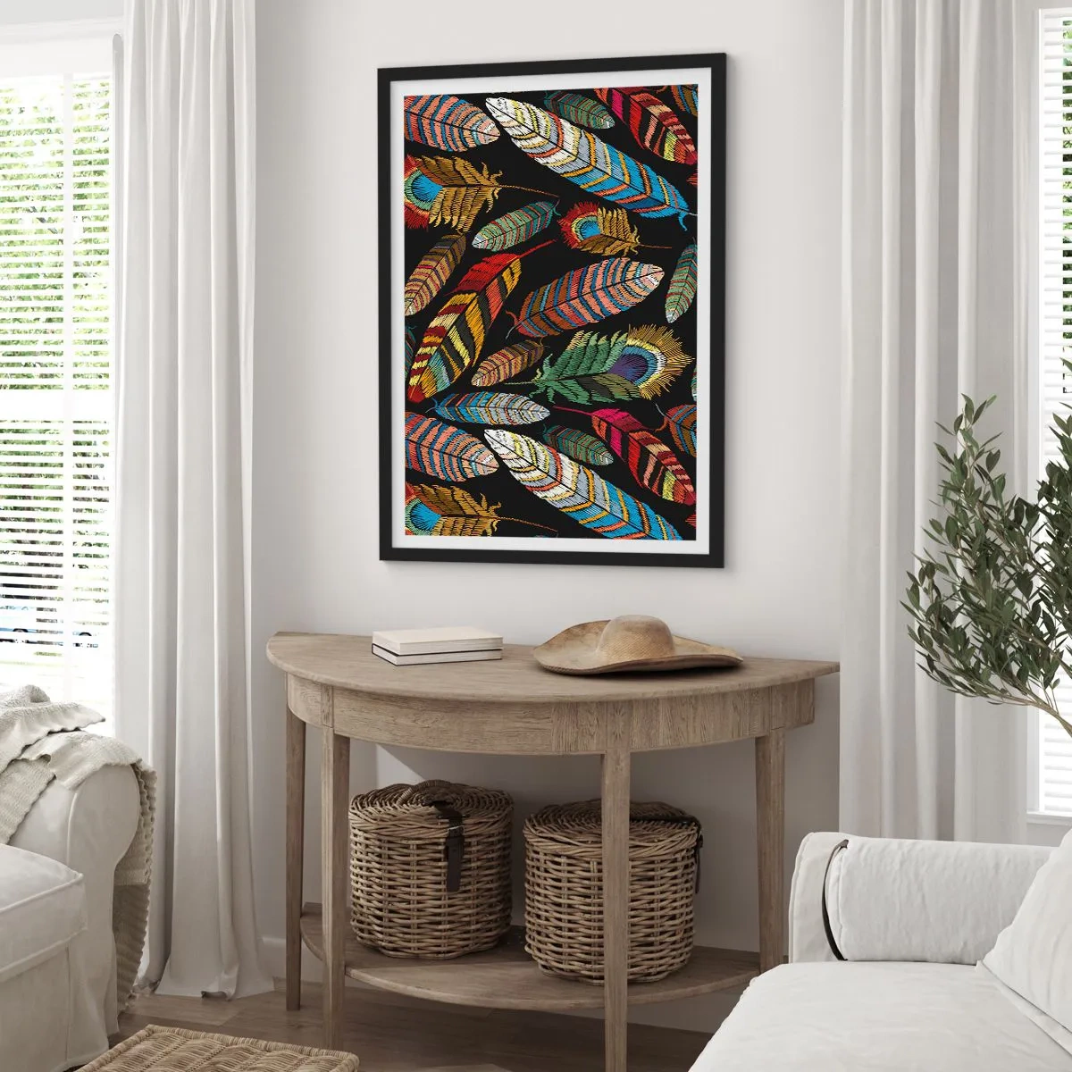 Affiche dans un cadre noir - Poster - Plumes colorées sur fond noir - 50x70cm - Le carnaval des oiseaux - Décoration murale moderne pour le salon et la chambre ARTTOR