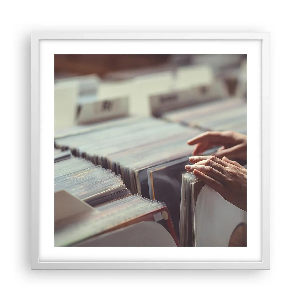 Affiche dans un cadre blanc - Poster - A la recherche d'émotions - 50x50 cm