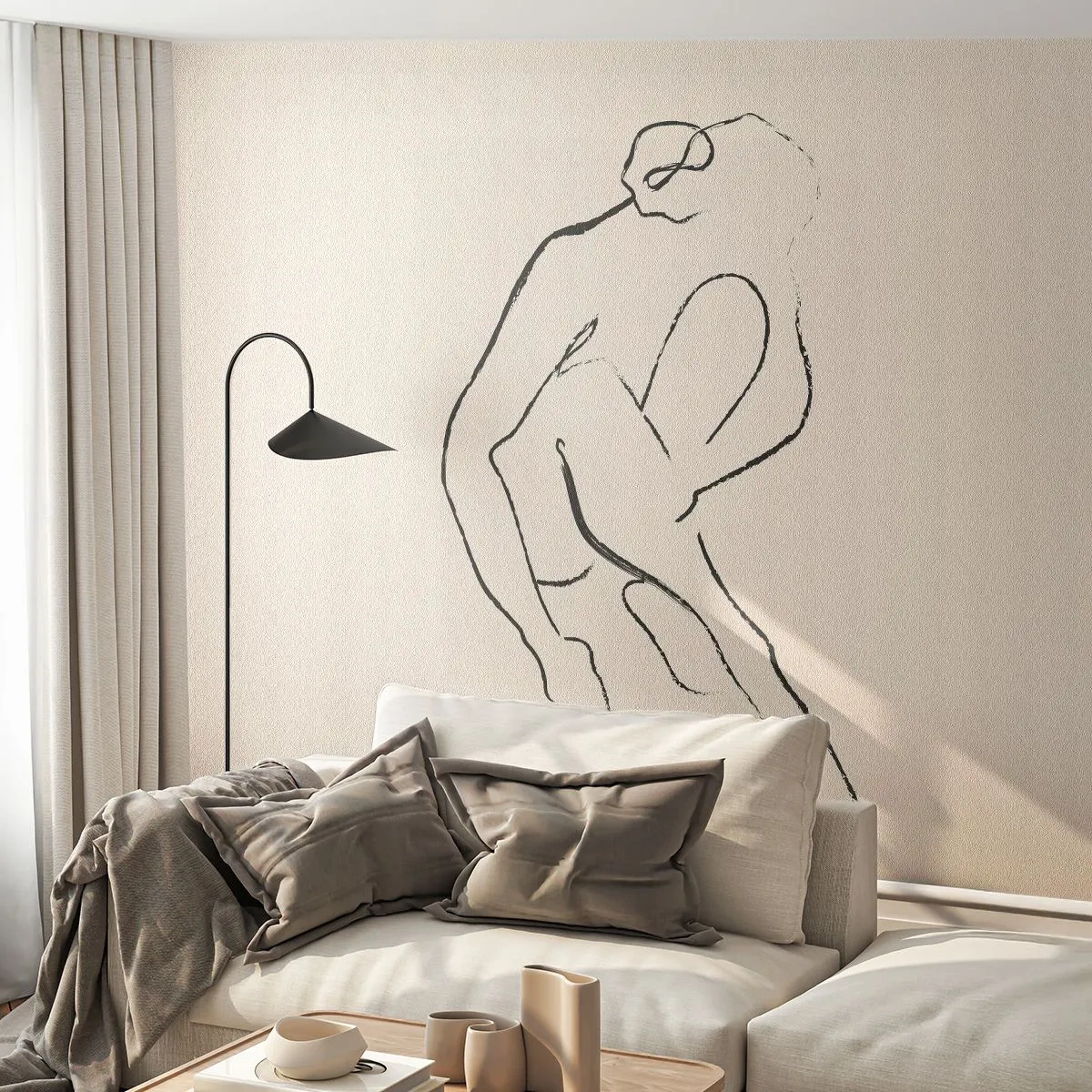 Papier Peint Photo Premium Sand - Une esquisse minimaliste d'une figure dans un geste intime - 100x70cm - Croquis intime - Décoration murale moderne pour le salon et la chambre ARTTOR
